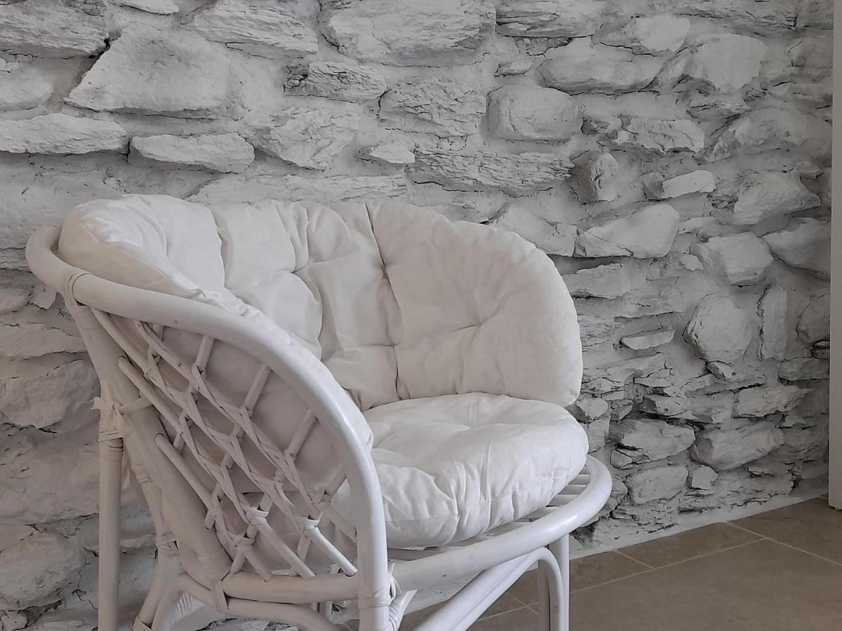 Ape Bianca - Appartamento Rosmarino Colico Bagian luar foto